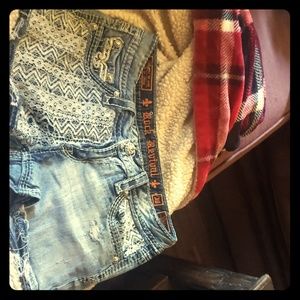 Rock revival 'vivian' shorts size 30